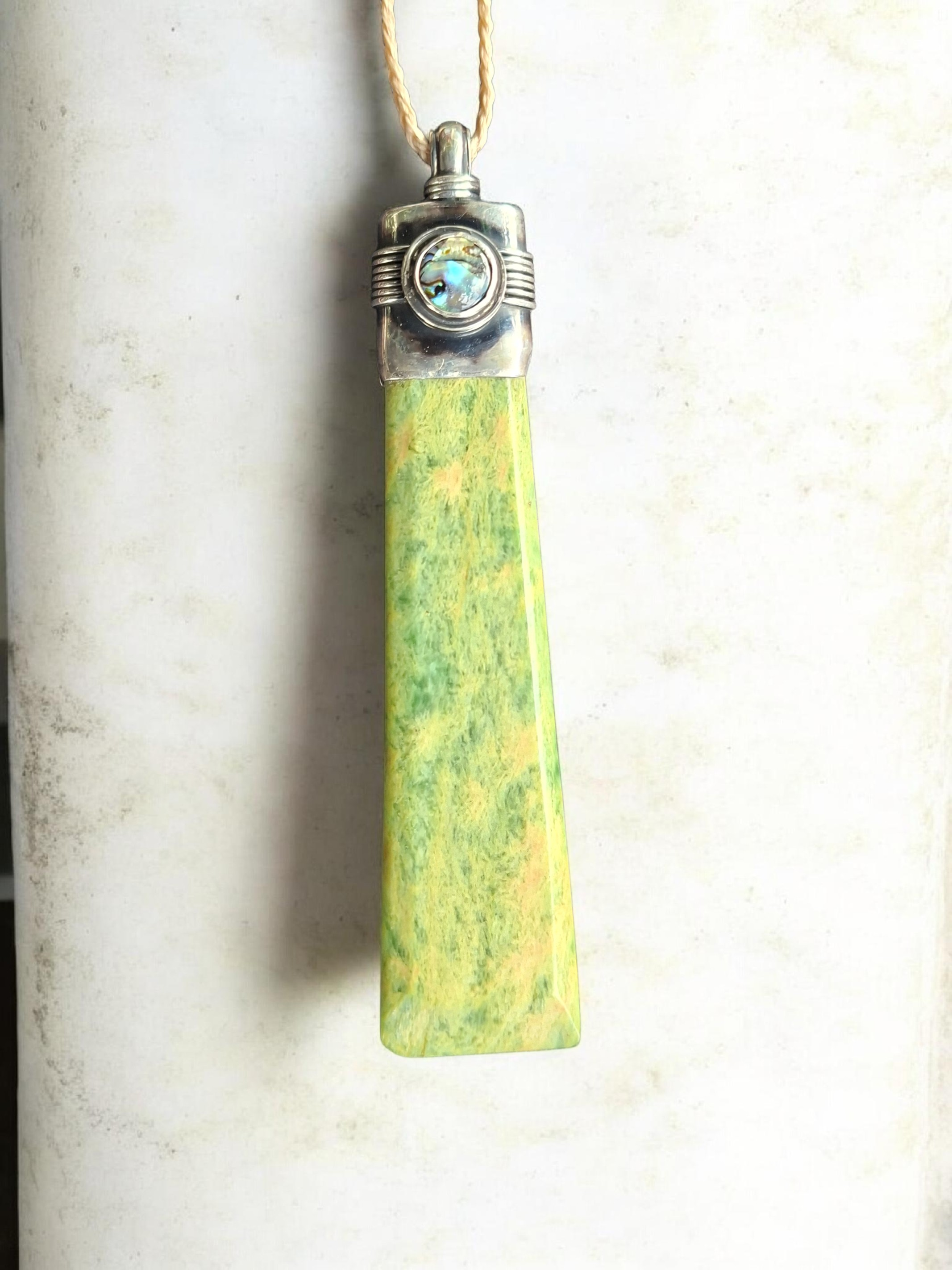 "Pounamu Paua"